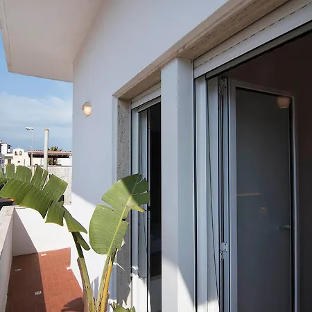 The View B&b, Terrace & B&B 산포카