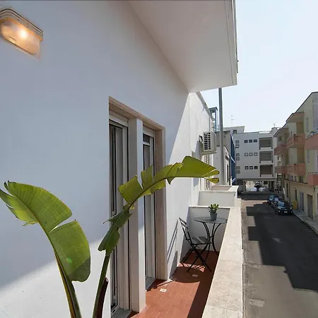 The View B&b, Terrace & 산포카