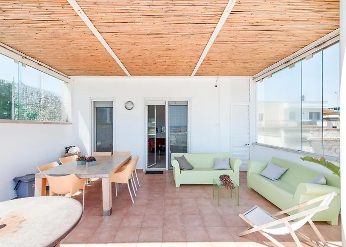 Bed & Breakfast The View B&b, Terrace & 4*